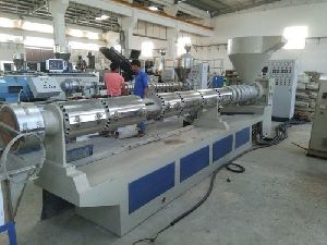 Dual Diameter Reprocessing Vented Extruder