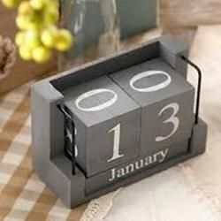 Wooden calendar