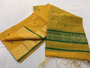 Maheshwari Booti Silk Saree