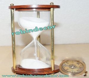 Sand Timer With Compass