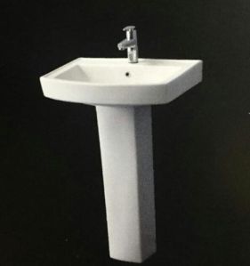 Pedestal Wash Basin