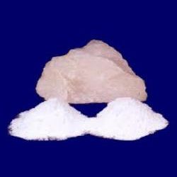 Solid Feldspar Powder