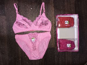 Ladies Pink Lingerie Set