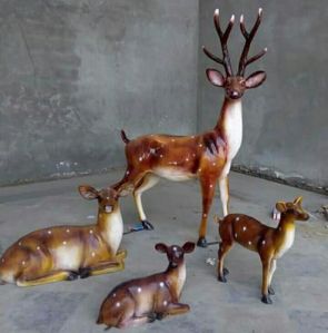 Deer Statue Set