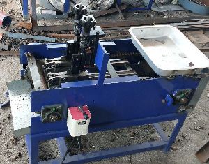 Semi Automatic Cashew Nut Cutting Machine