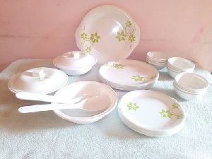 Plastic Dinner Set