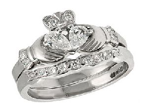 Ladies Diamond Silver Ring