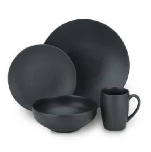 stoneware crockery