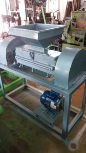 Supari Cutting Machine