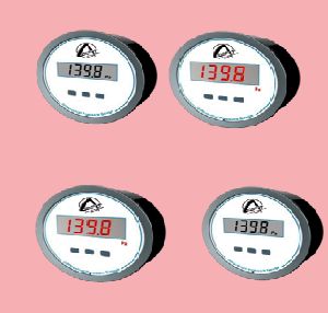 Aerosense Digital Differential Pressure Gauge Series CDPG