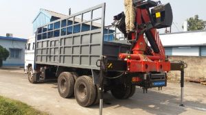 Crane truck dalla body