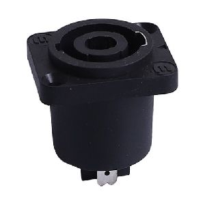 speaker connector