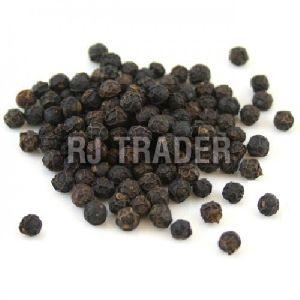 Raw Black Pepper Seeds