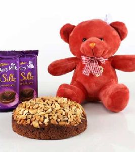 Dry Cake With Teddy Bear & Chocolates Combo