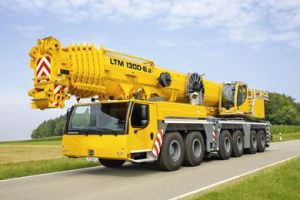 7 300 TONNE CRANES RENTAL SERVICE