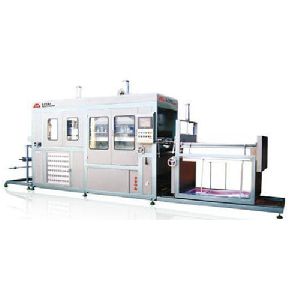 Vacuum Forming Machine