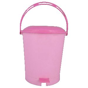 Plastic Dustbin