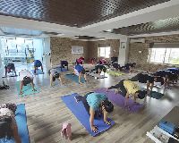 yoga classes for family
