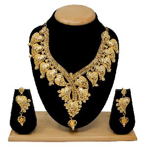 1 Gram Gold Forming Work Golden Colour Necklace Set