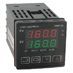 1/16 Din Temperature And Process Controller