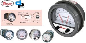 Dwyer A3000-25KPA Photohelic Pressure Switch/Gauge (0-25 kPa)