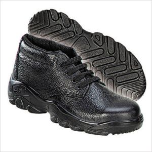 black safety shoes