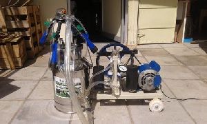 Battery Operated Milking Machine