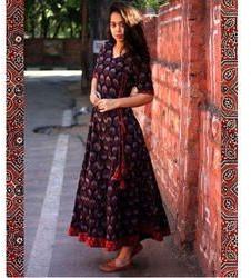 Ethnic kurtis