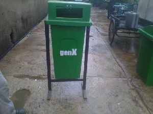 Road Side Dustbin