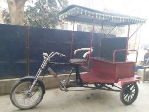 Victoria E Rickshaw