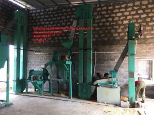 Maize grinding machine