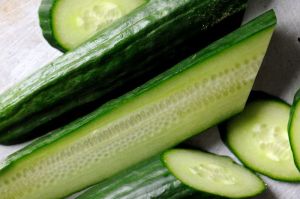 organic cucumber