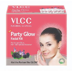 VLCC Party Glow Facial Kit (60gm)