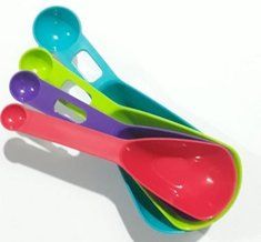 4 PC Plastic Measuring Cup & Spoons