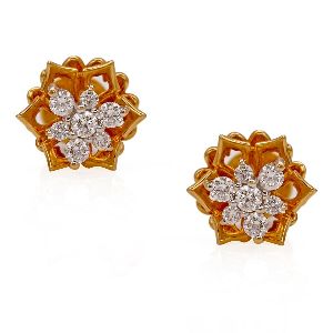 Ladies Diamond Stud Earrings