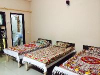 Paying Guest Rental Services in Noida Sector 62