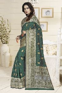 Lichi Silk Dark Green Jacquard Bandhani Saree