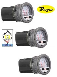 Dwyer A3000-1KPA Photohelic Pressure Switch Gages