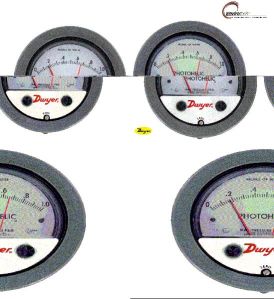 Dwyer A3000-300CM Photohelic Pressure Switch Gages