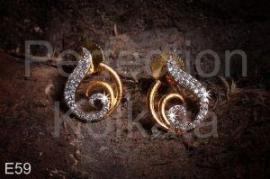 E59 American Diamond Ear Tops