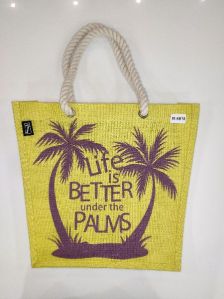 Jute beach bag.