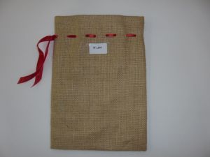 Jute Drawstring pouch .