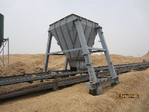 Biomass Bail Breaker Conveyor System