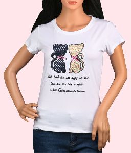 White Kitty Design T shirt