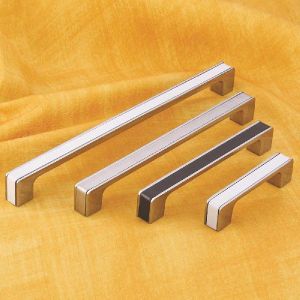 1110 Cabinet Handles