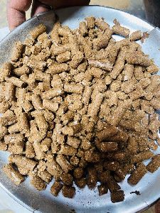 Red Feed Pellets
