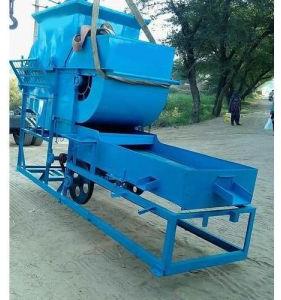 SRRAI GROUNDNUT DECORTICATOR MACHINE