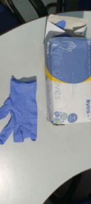 Nitrile Gloves