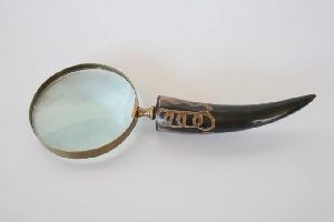 Horn Magnifying Glass