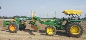 JOHN DEERE TRACTOR GRADER